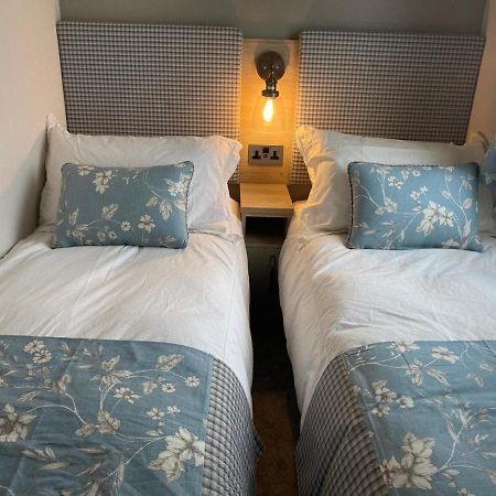 Lake District Prestige Caravan, 3 Bedrooms, Sleeps 8 On Haven Holiday Park Flookburgh Exteriör bild